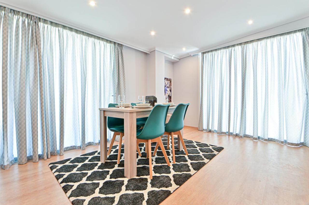 Charming Apartment With A Sea View Terrace Piraeus Exterior photo